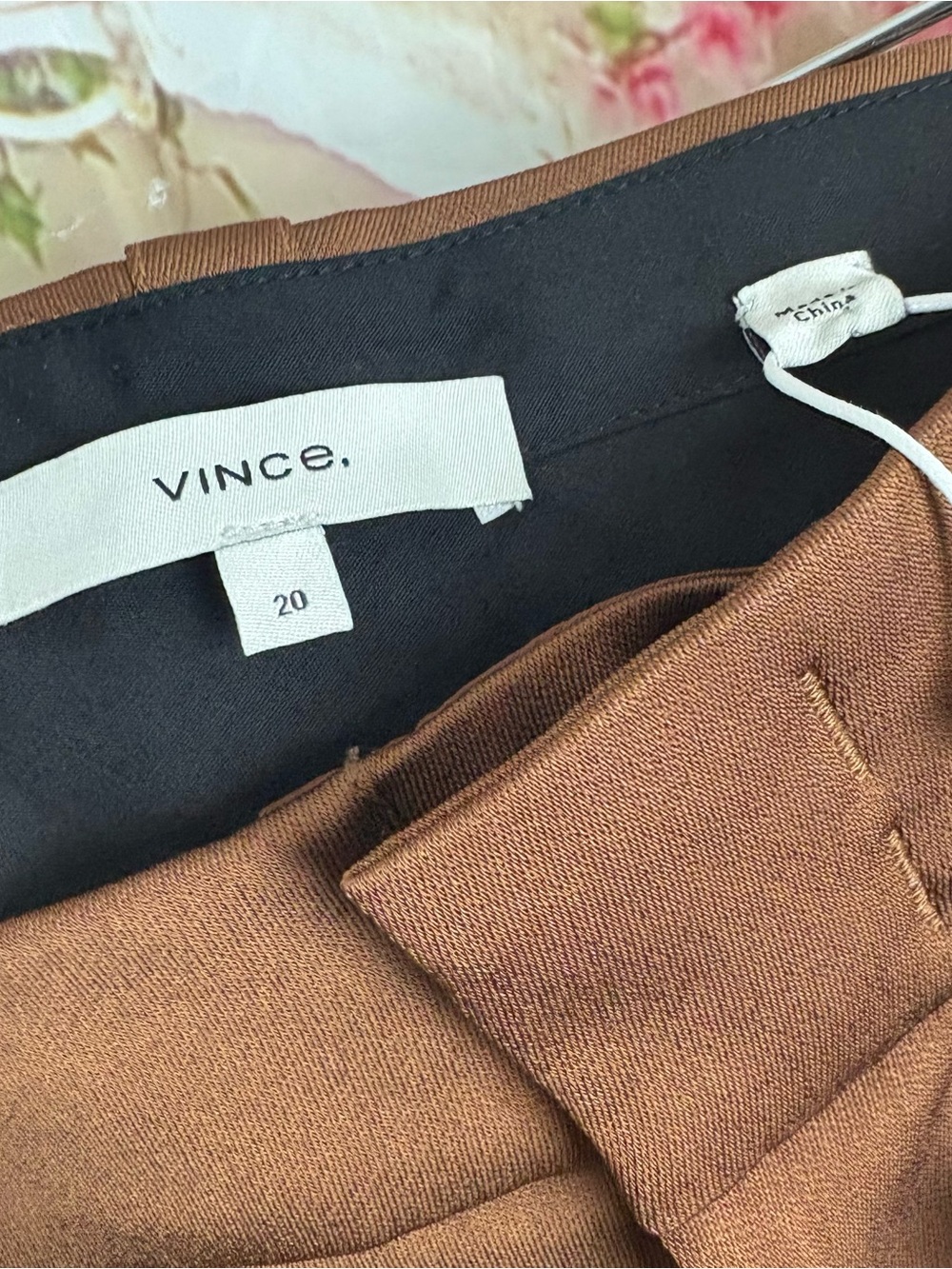 NEW Vince Brown Wide-Leg Pleated Pants - Picture 10 of 10